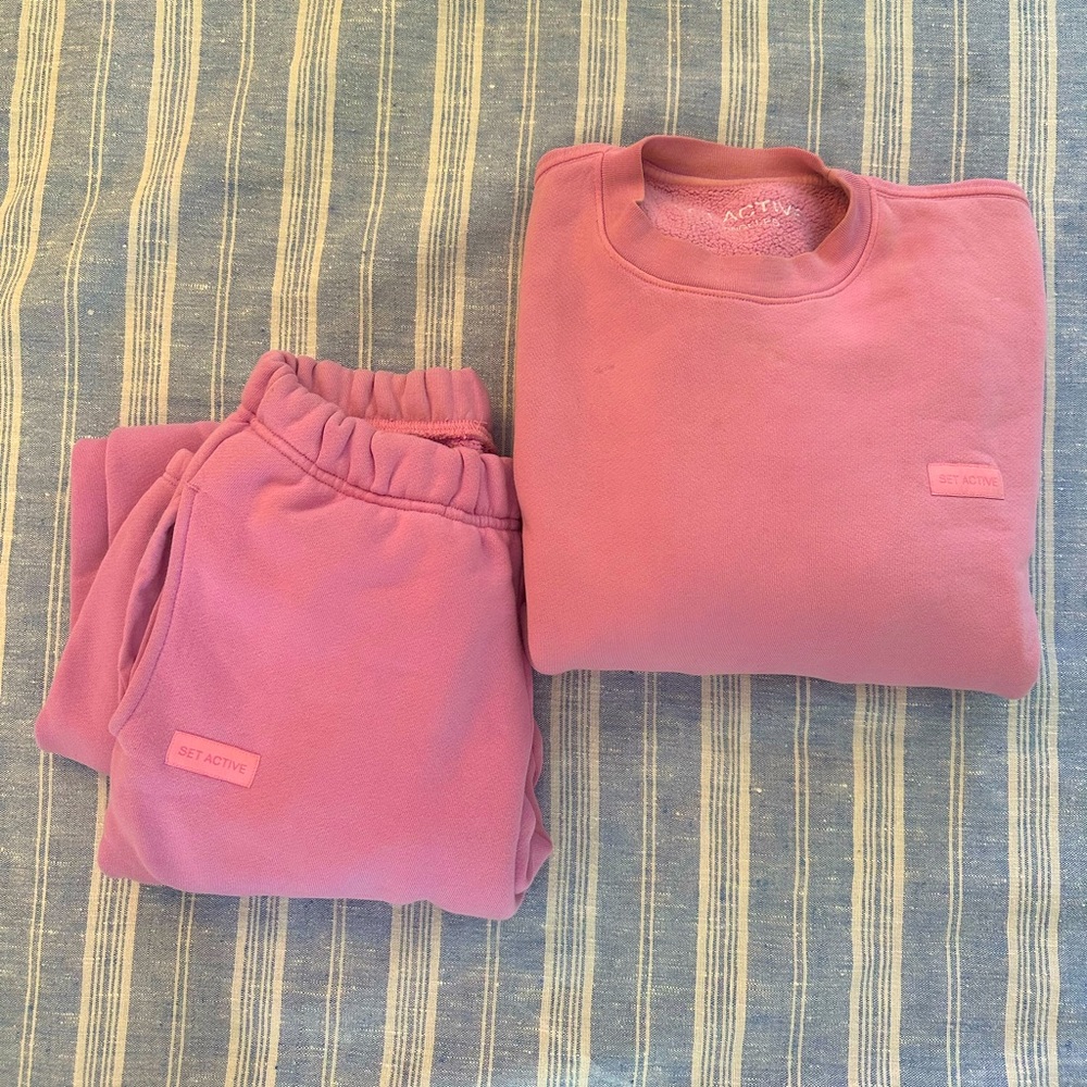 SET Active sweatpants!